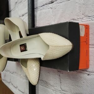 Anne Klein Whips Kid Leather Ivory 1" Heel Flats 8N Snake Look In Original Box